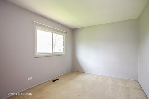 1720 Kent Rd, Hoffman Estates, IL 60169 photo 17
