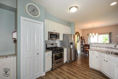 7006 Creekside Dr #94, Plainfield, IL 60586 photo 9