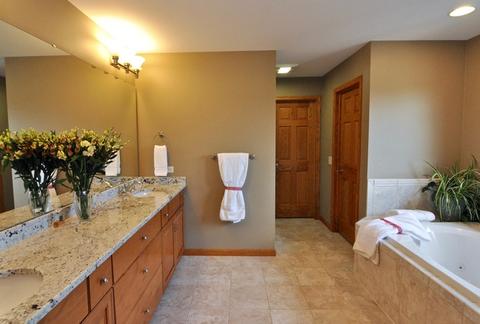 633 Sandberg Dr, Sycamore, IL 60178 photo 35