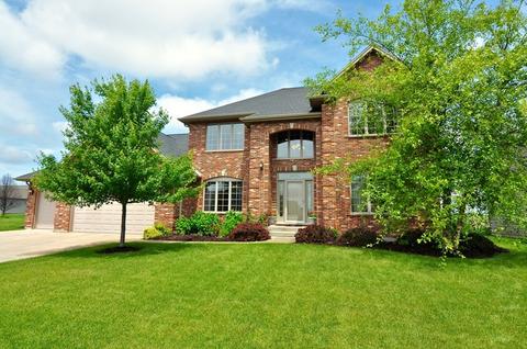 633 Sandberg Dr, Sycamore, IL 60178 photo 3