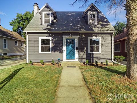 1047 5th St, Aurora, IL 60505 photo 1