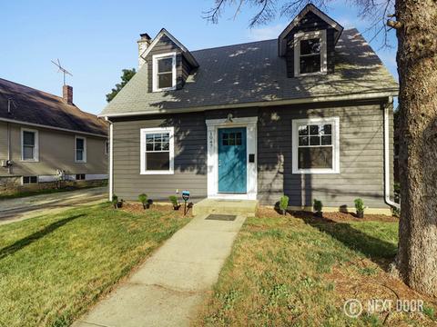 1047 5th St, Aurora, IL 60505 photo 2
