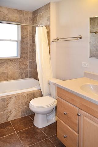 2127 Fairview Ave, Johnsburg, IL 60051 photo 9