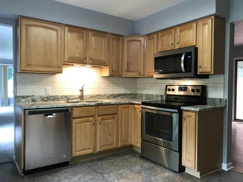 215 Julie Dr, Kankakee, IL 60901 photo 10