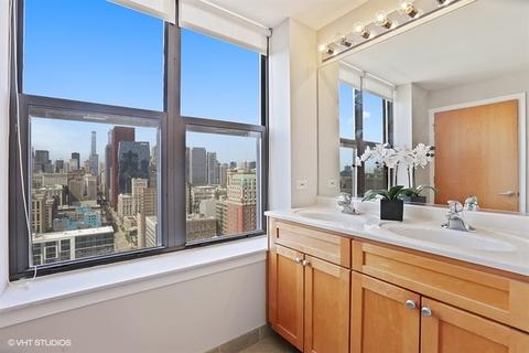 41 E 8th St #2707, Chicago, IL 60605 photo 11