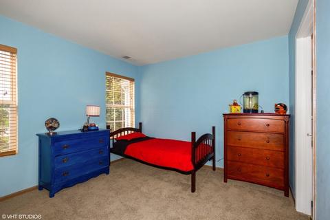 4107 Rivertowne Dr, Plainfield, IL 60586 photo 6