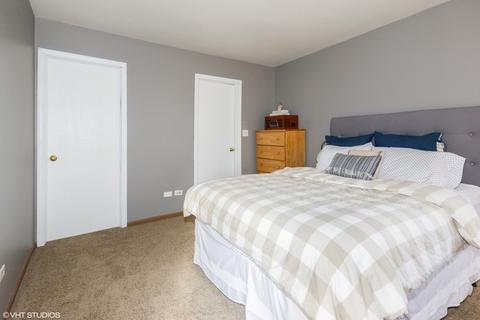 4107 Rivertowne Dr, Plainfield, IL 60586 photo 5