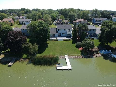 2220 High Point Dr, Lindenhurst, IL 60046 photo 32