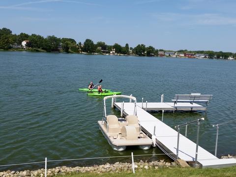 2220 High Point Dr, Lindenhurst, IL 60046 photo 29