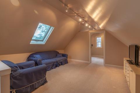 817 Howard St, Wheaton, IL 60187 photo 28