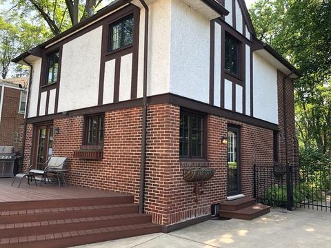 817 Howard St, Wheaton, IL 60187 photo 4