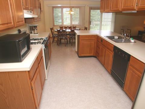 868 Middleton Ln, Bartlett, IL 60103 photo 20