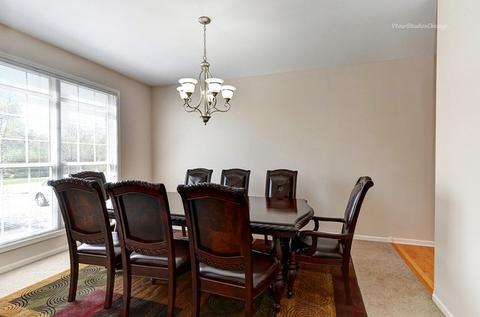695 Union Ave, Bartlett, IL 60103 photo 8