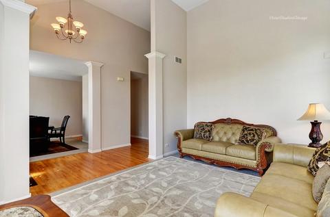 695 Union Ave, Bartlett, IL 60103 photo 6
