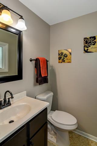 1015 Evergreen St, Wheaton, IL 60187 photo 7