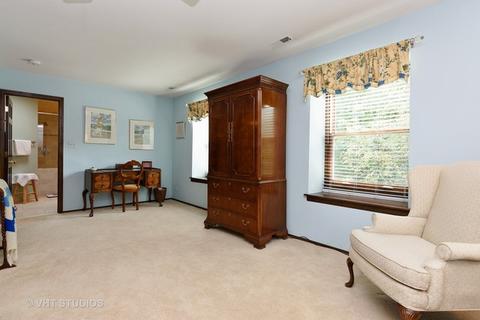 4 Wildwood Rd, Rolling Meadows, IL 60008 photo 12