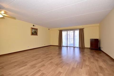 1600 E Thacker St #203, Des Plaines, IL 60016 photo 6