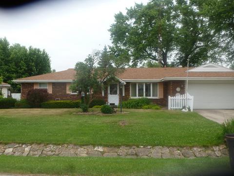 4891 W Doris Dr, Kankakee, IL 60901 photo 1