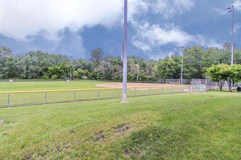 28604 Wagon Trail Rd, Lakemoor, IL 60051 photo 33