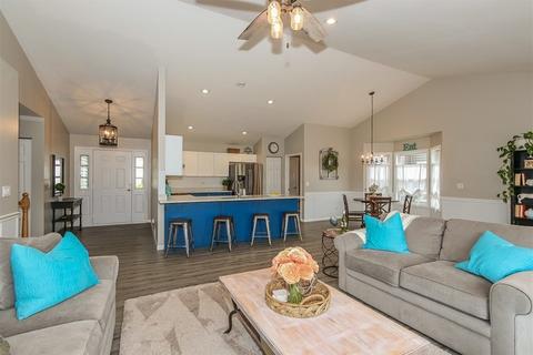 28604 Wagon Trail Rd, Lakemoor, IL 60051 photo 6