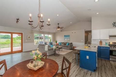28604 Wagon Trail Rd, Lakemoor, IL 60051 photo 11