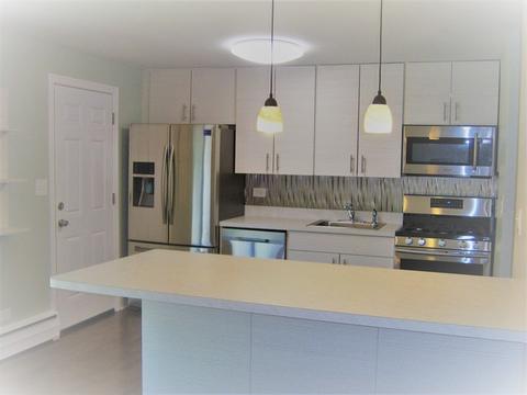 8829 Robin Dr #A, Des Plaines, IL 60016 photo 11