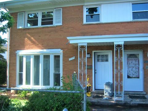 8829 Robin Dr #A, Des Plaines, IL 60016 photo 23