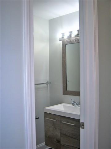 8829 Robin Dr #A, Des Plaines, IL 60016 photo 5