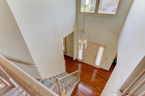 1480 Falcon Ln, Hoffman Estates, IL 60192 photo 10