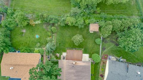 220 Pinecroft Dr, Roselle, IL 60172 photo 20