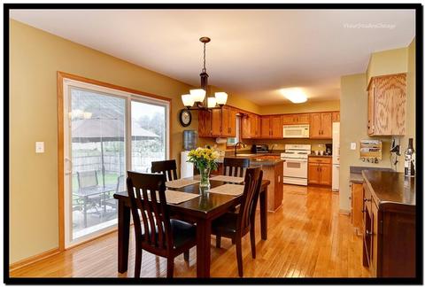 2024 Gleneagle Dr, Plainfield, IL 60586 photo 9