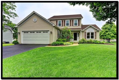 2024 Gleneagle Dr, Plainfield, IL 60586 photo 1
