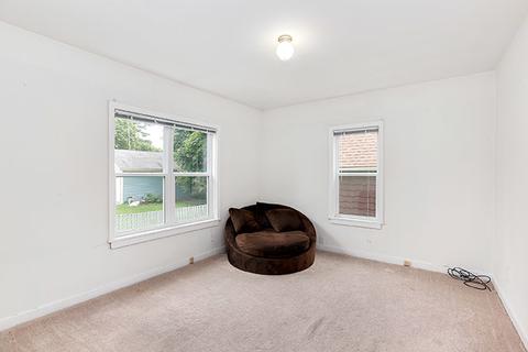625 Oak St, Elgin, IL 60123 photo 16