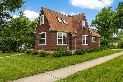 625 Oak St, Elgin, IL 60123 photo 2