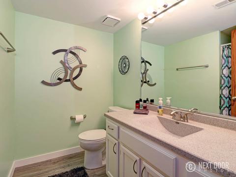 913 Ascot Dr, Elgin, IL 60123 photo 22