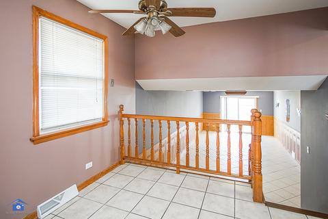 7849 W 79th Pl, Bridgeview, IL 60455 photo 13