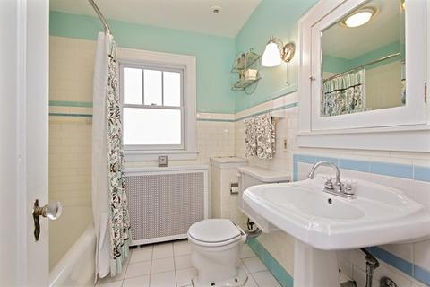 2329 Glenview Rd, Glenview, IL 60025 photo 11