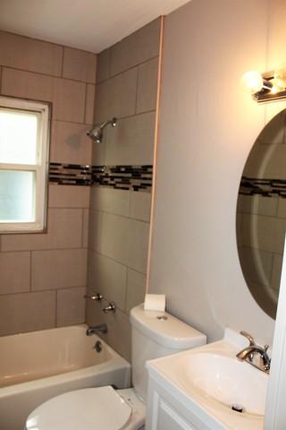 3328 Heather Dr, Markham, IL 60428 photo 9