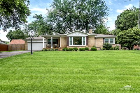 600 Meyer Ct, Aurora, IL 60506 photo 1