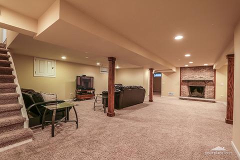 600 Meyer Ct, Aurora, IL 60506 photo 15