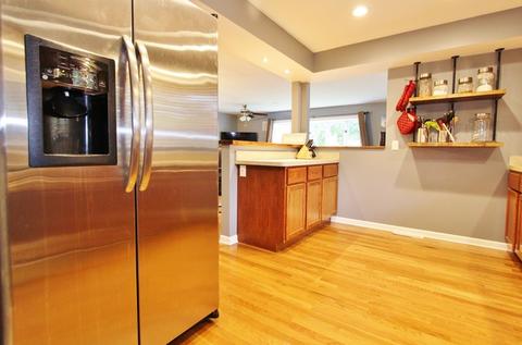 530 E Benton St, Morris, IL 60450 photo 7