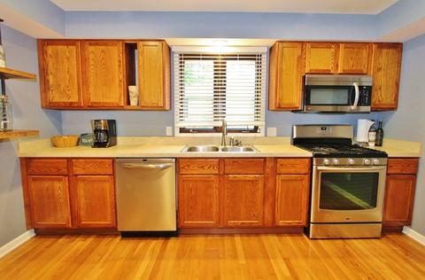 530 E Benton St, Morris, IL 60450 photo 5