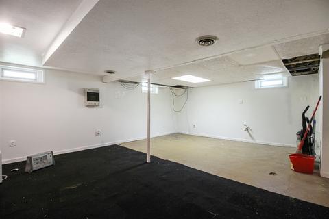 435 S Foley Ave, Kankakee, IL 60901 photo 8