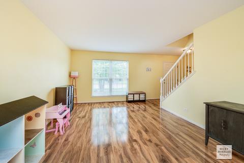 642 Deames St, Plano, IL 60545 photo 5
