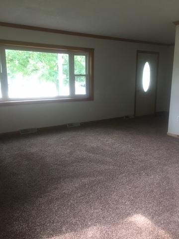 406 Ross St, Walnut, IL 61376 photo 8