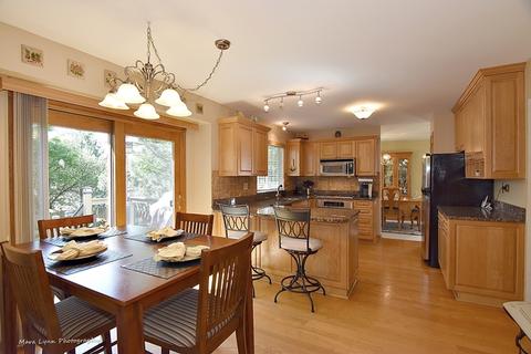 671 Heather Ln, Bartlett, IL 60103 photo 14