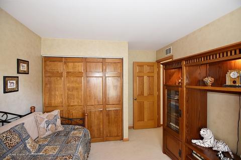 671 Heather Ln, Bartlett, IL 60103 photo 31