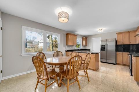 3032 White Pine Dr, Northbrook, IL 60062 photo 10