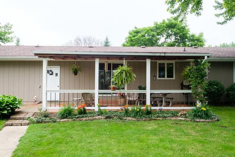 209 E 10th St, Pecatonica, IL 61063 photo 21