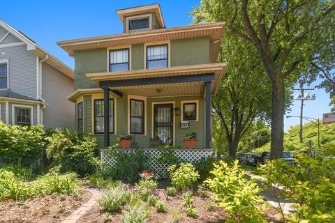 1775 W Devon Ave, Chicago, IL 60660 photo 1